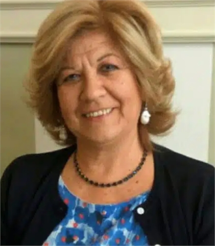 Spazio luminoso dedicato alle sedute di psicoterapia